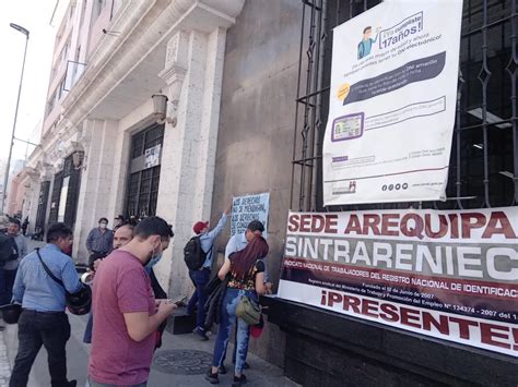 No hay atención en Reniec solo para recoger DNI Diario El Pueblo