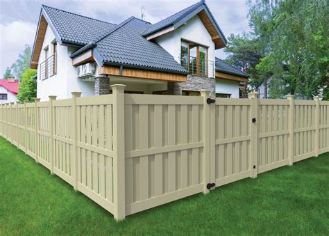 Oakworth Vinyl Fencing Freedom Outdoor Living For Lowes