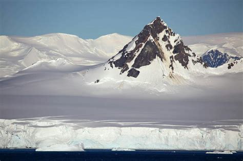 Central South Antarctic Peninsula Tundra | One Earth