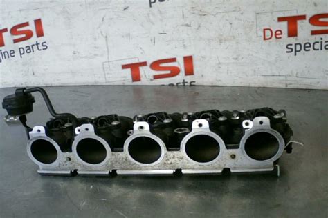 Inlaatspruitstuk 07K133202A 2 5TSI DAZA DNWA AUDI RS3 TSI Parts