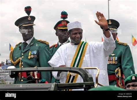 Inauguration of Umaru Musa Yar Adua as the new President of Nigeria ...