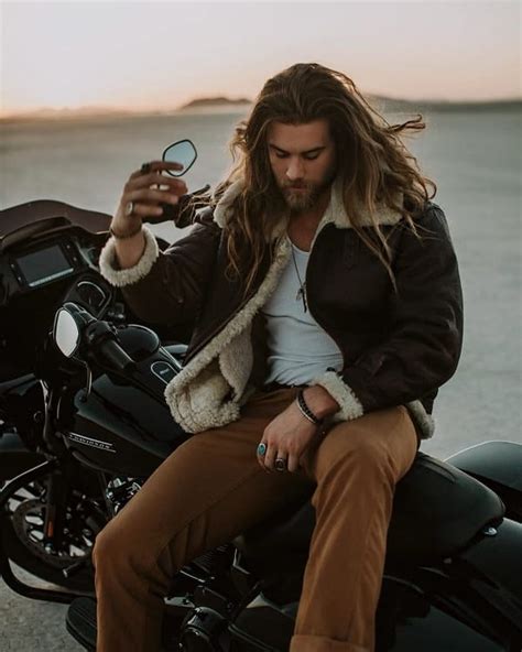 21 Attractive Male Models With Long Hair 2025 List