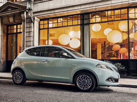 Photoscar — Lancia Ypsilon 2023 Moteur Hybride Doux Et Gpl