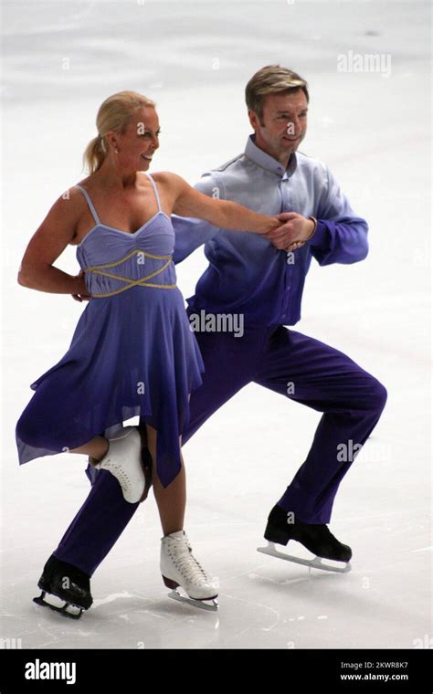 Torvill and dean bolero hi-res stock photography and images - Alamy