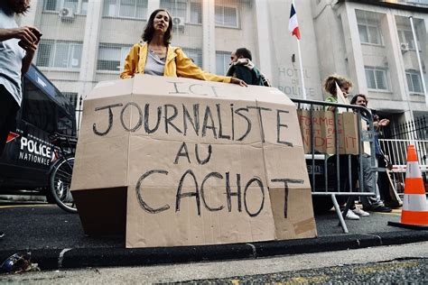 Enquête Pourquoi Larrestation Dune Journaliste Et La Mise En Examen