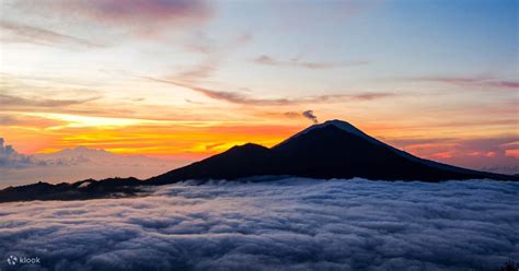 Private Sunrise Trekking Gunung Batur Di Bali Indonesia Klook Indonesia