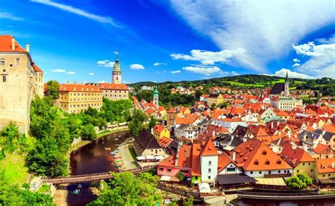 Cesky Krumlov UNESCO Tour - Prague Tours Direct