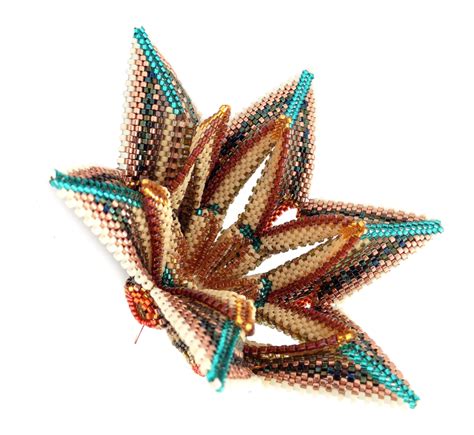 Zigwing From Contemporary Geometric Beadwork Designed By Kate Mckinnon