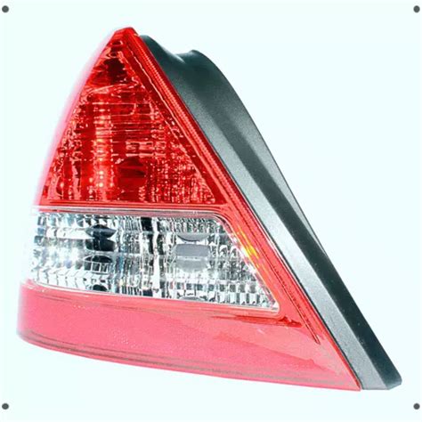 Farol Trasero Izquierdo Para Nissan Tiida 1 8 2006 2010 Cuotas Sin