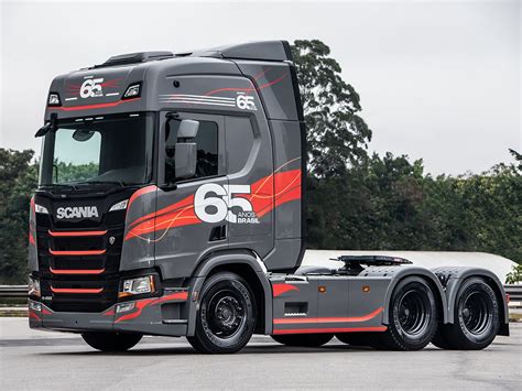 Scania Celebra Anos No Brasil Qg Do Autom Vel