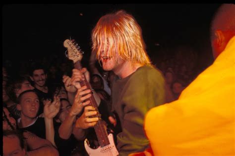 Kurt Cobain Nirvana Live