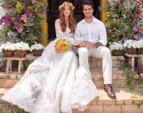 Marina Ruy Barbosa Revela Ter Se Casado Quatro Vezes Xandinho