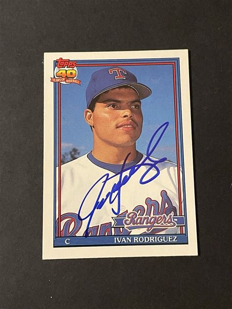 Ivan Pudge Rodriguez Rangers Signed Topps T Rookie Card