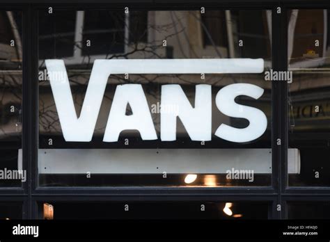 Vans Logo And Symbol Meaning History Png Brand Atelier Yuwaciaojp