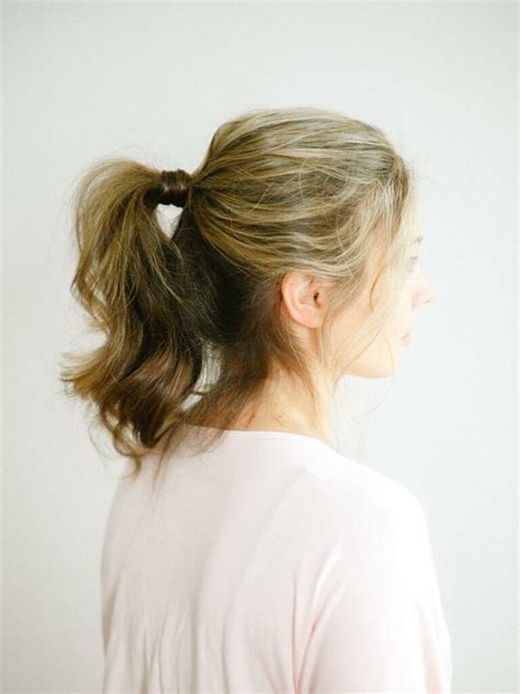 33 Super Easy Hairstyles For Greasy Hair For Your Bad Hair Day