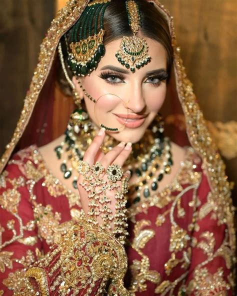 Pin By Annie On Beautiful Bridal Make Up In 2024 Gorgeous Bridal