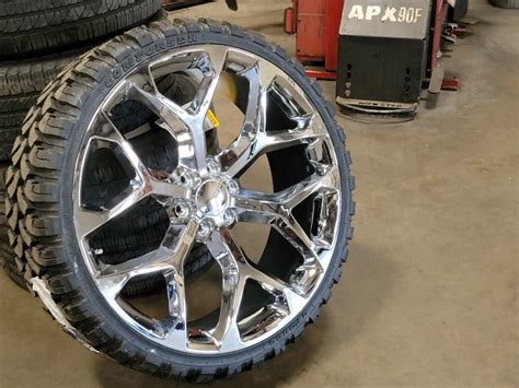 Gm Replica 26 Inch Chrome Snowflake Rims For Silverado 51 Off