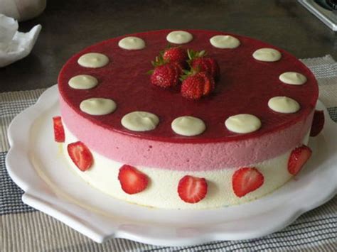 Bavarois Fraises Au Chocolat Blanc Recette Ptitchef