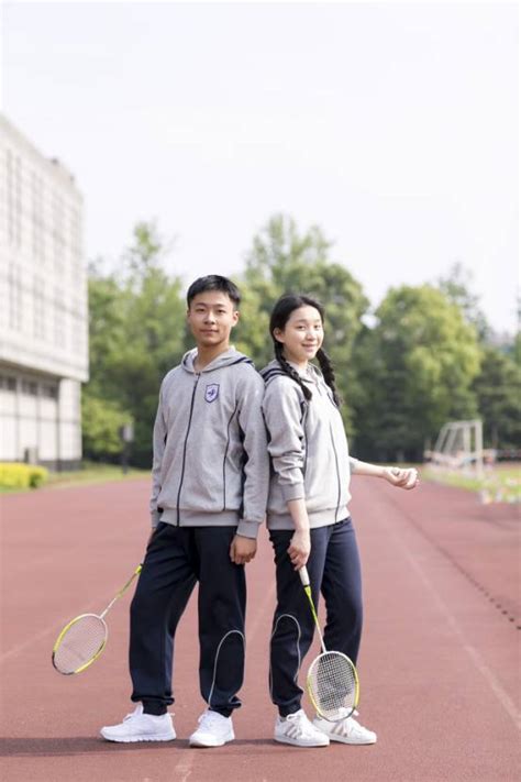 横店四中校服 淮南四中校服什么样子 长治四中校服图片 第14页 大山谷图库