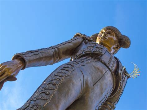 crowned victor smithsonian photo contest smithsonian magazine