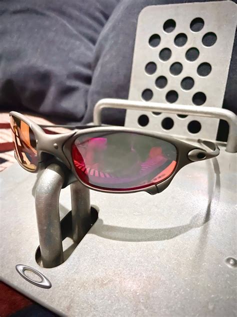 Oakley Juliet Xmetal Ruby Lens Mens Fashion Watches And Accessories