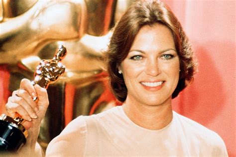 Louise Fletcher One Flew Over The Cuckoos Nest Star Dead At 88