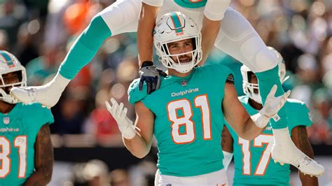 Miami Dolphins Snap Conclusions On Mike Gesicki And Chase Edmonds