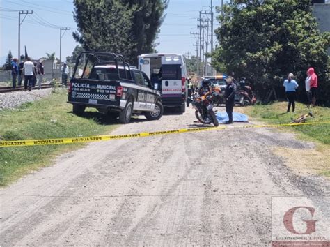 Dos Hermanos Son Asesinados A Balazos En Ayometla Una Mujer Resultó