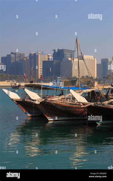 Dhow Barcos Tradicionales Fotograf As E Im Genes De Alta Resoluci N Alamy