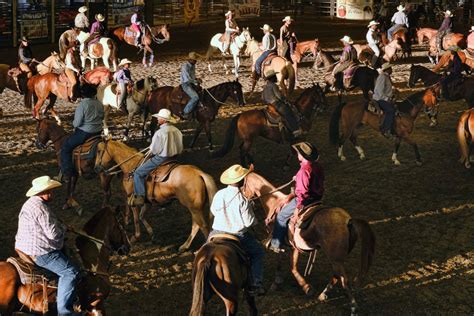 Urban Cowboys Raise Horses In Compton Photos Image 61 Abc News