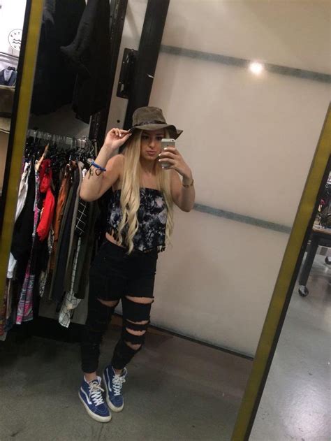 Pin By Abby Sampson On Tana Mongeau Cool Outfits Outfits Clothes