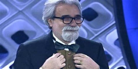 Sanremo 2023 Beppe Vessicchio non ci sarà il vero motivo è surreale