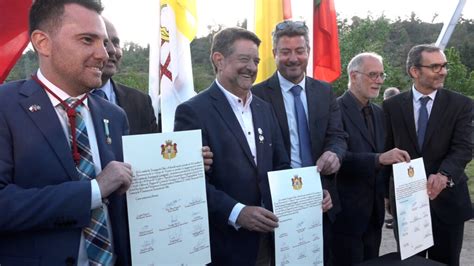 Vitacura Tiene Nuevo Monumento Nacional Hito Del Camino De Santiago De