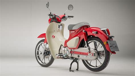 Honda C125 Super Cub 2020 Pricing And Specs New Step Through Launches