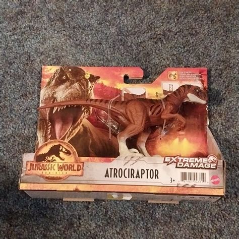 Mattel Toys Jurassic World Dominion Extreme Damage Atrociraptor Dinosaur Action Figure Nib