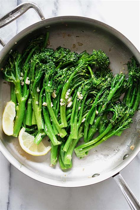 Garlic Butter Sauteed Broccolini Easy Delicious Recipes