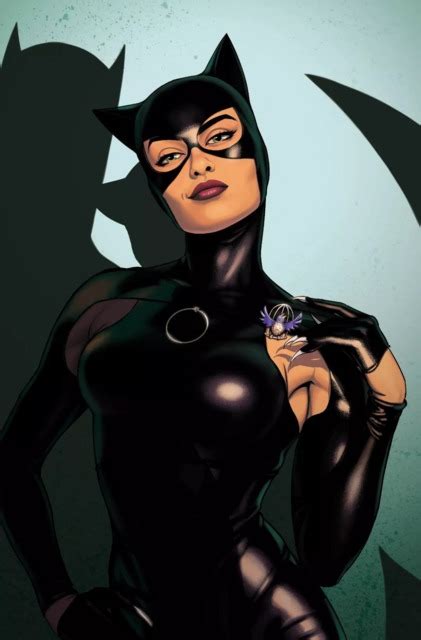 Catwoman screenshots, images and pictures - Comic Vine