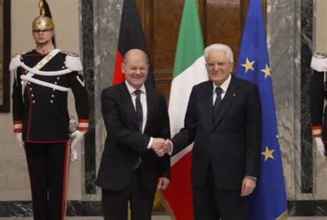 Il Presidente Mattarella Ha Ricevuto Il Cancelliere Al Quirinale