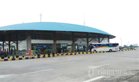 Terminal Pulo Gebang Berangkatkan 3 Bis, Foto 4 #1843330 - TribunNews.com