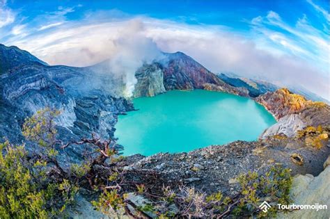 Ijen Crater Blue Fire Starts From Bali Mount Bromo Ijen Tour