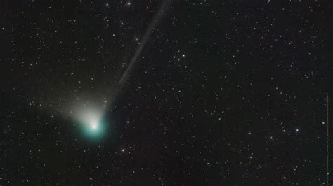 Cometa Vai Poder Ser Visto No Domingo A Olho Nu Em Portugal 40 Minutos