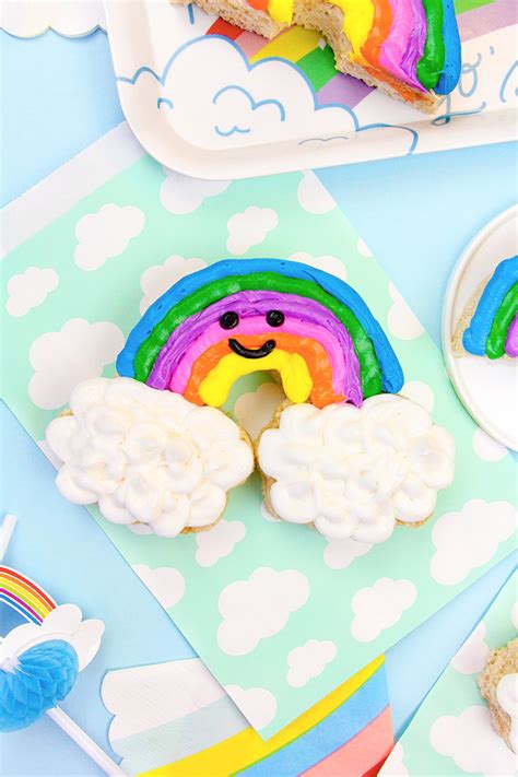 DIY Rainbow Rice Krispie Treats | Handmade Charlotte