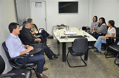 Hospital Estadual Alberto Rassi Diretoria do HGG reúne se