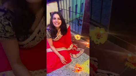 Samapti Mam Celebrating Diwali New Reels Physics Wallah YouTube