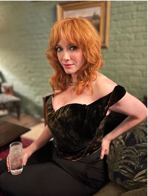 Christina Hendricks 48 Rprettyolderwomen