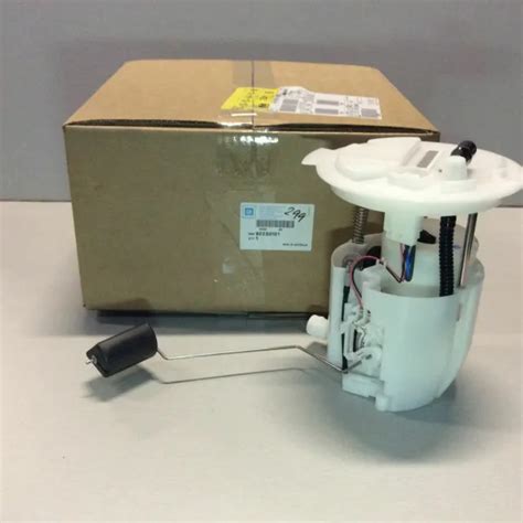 GENUINE HOLDEN COMMODORE Ve Fuel Pump Statesman Wm 3 6 V6 6 0 V8 Gen 4