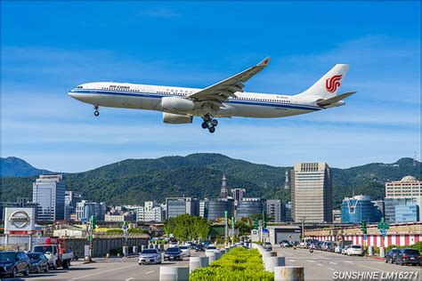 Lm16271台北市台北市區市區拍飛機飛機中國國際航空公司 A Photo On Flickriver