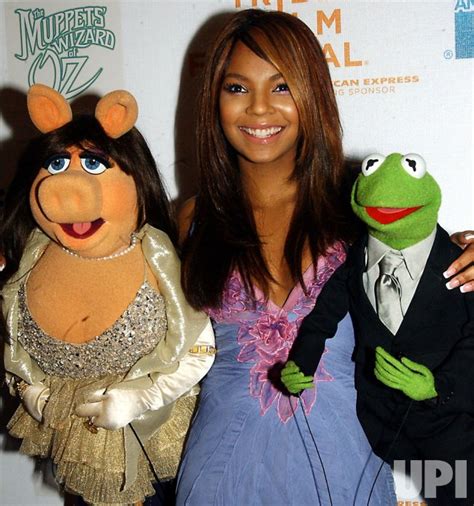 Photo: ASHANTI AND MUPPETS FILM PREMIERE "THE MUPPETS WIZARD OF OZ ...