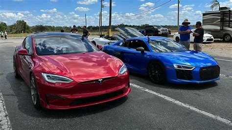 Tesla Model S Plaid Vs Hp Audi R Is The Ultimate Ev And Gas