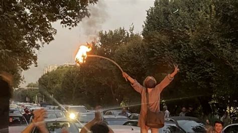 Iran Dopo Le Proteste Le Condanne A Morte Per I Manifestanti